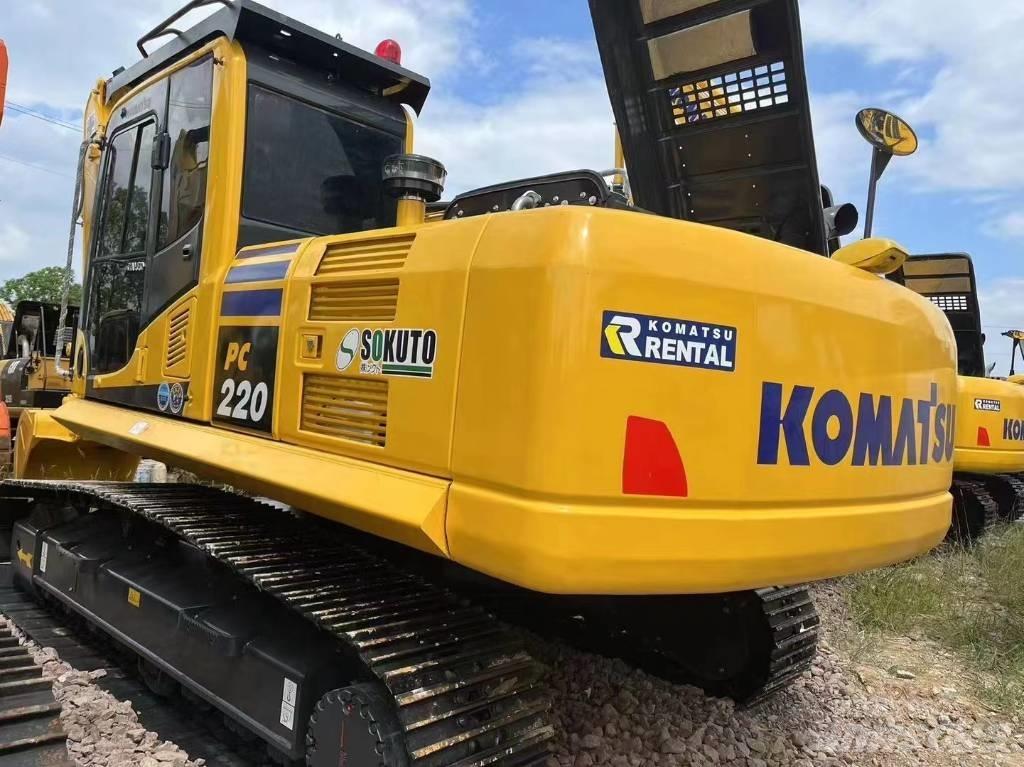 Komatsu pc220 Bageri guseničari