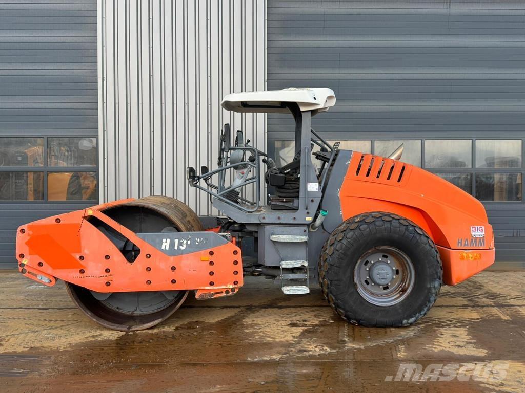 Hamm H13i VIO Valjci sa jednim bubnjem