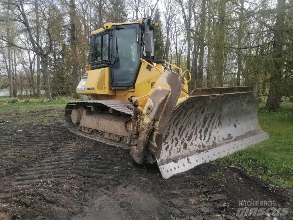 Komatsu 51PX Buldožeri guseničari