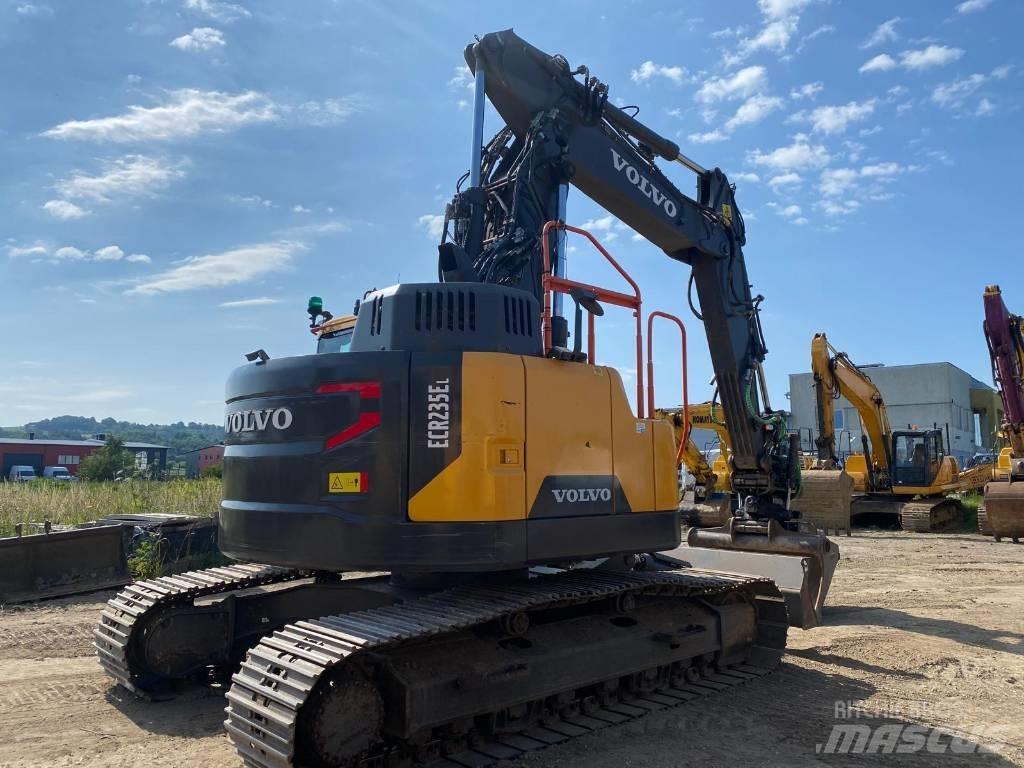 Volvo ECR 235 Bageri guseničari