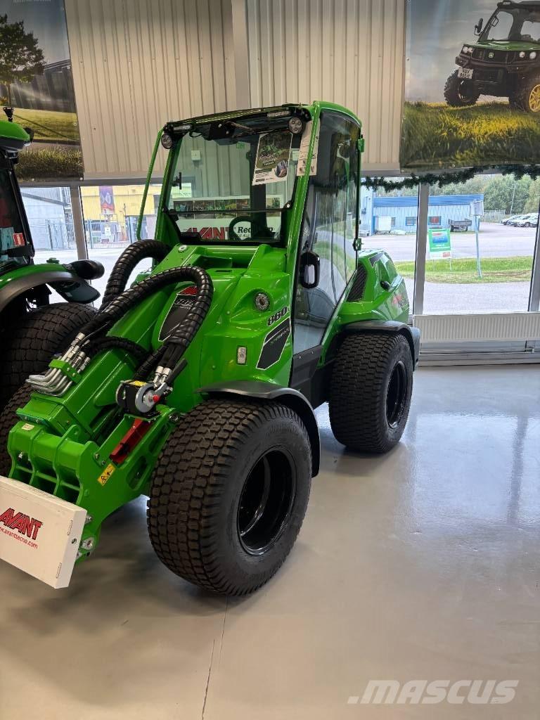 Avant 860 i Pomoćne mašine