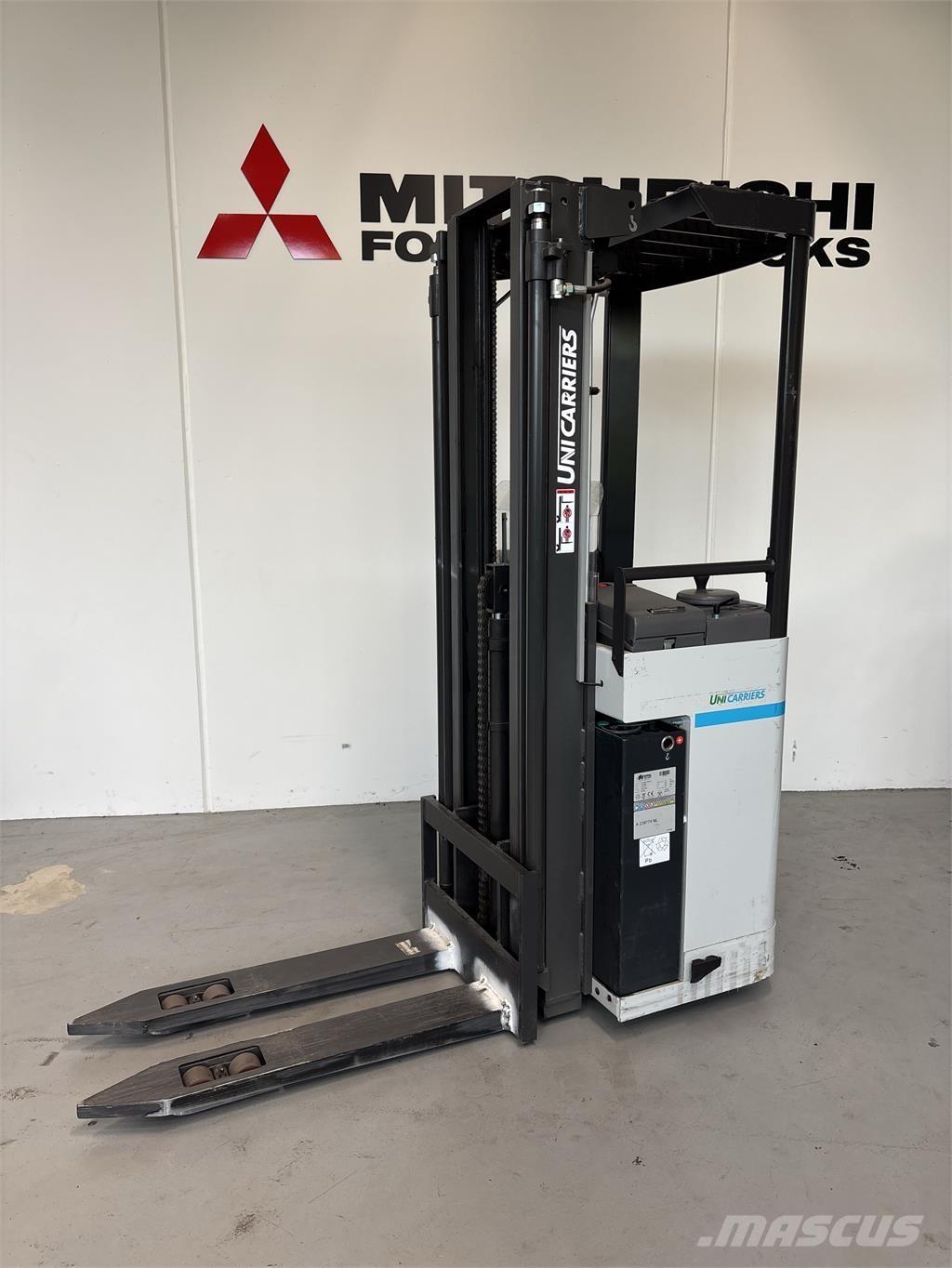 Atlet A160 Samopogonski ručni viljuškari