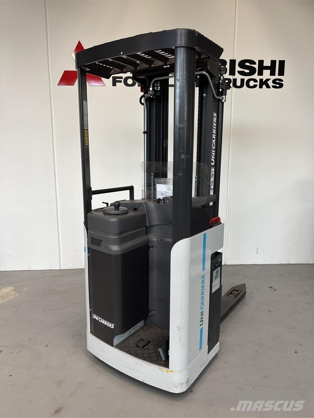 Atlet A160 Samopogonski ručni viljuškari