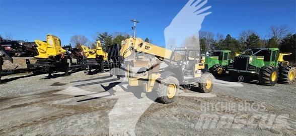 CAT TH560B Teleskopski viljuškari