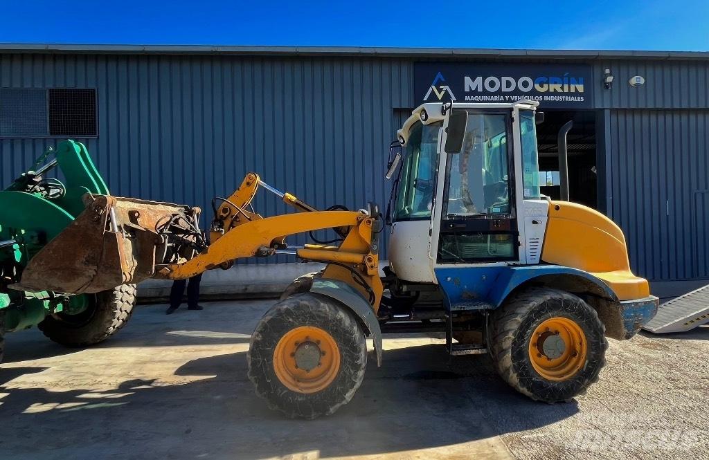 Liebherr L 507 Utovarivači na točkove