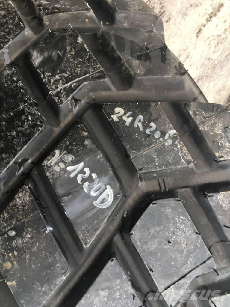  MAGNA TYRES 24R20.5 Gume, točkovi i felne