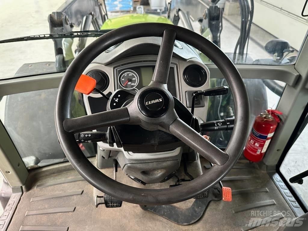 CLAAS Arion 630 Traktori