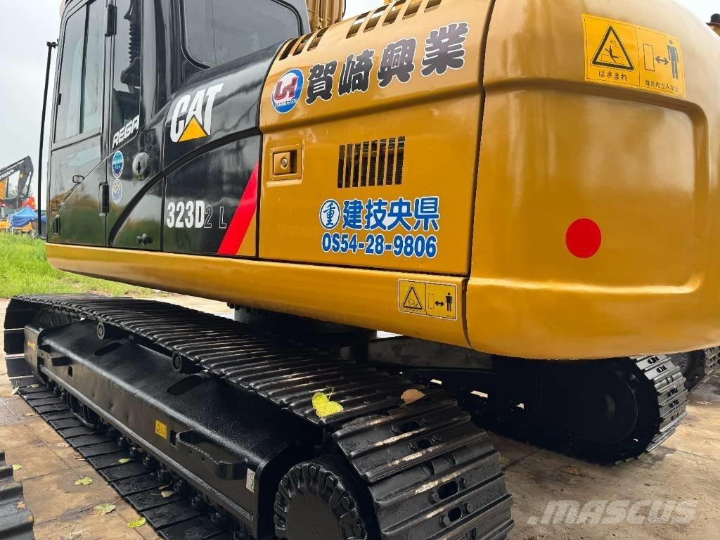 CAT 323D2 Bageri guseničari