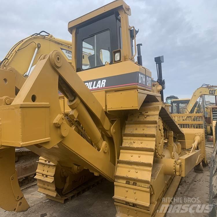CAT D7H Buldožeri guseničari