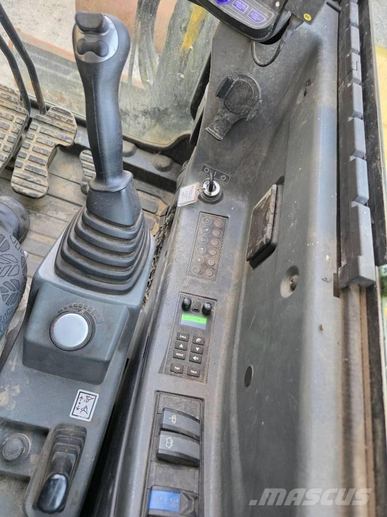 New Holland E60C Mini bageri < 7t