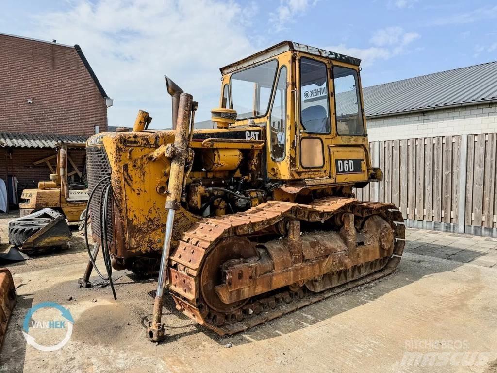CAT D6D Buldožeri guseničari