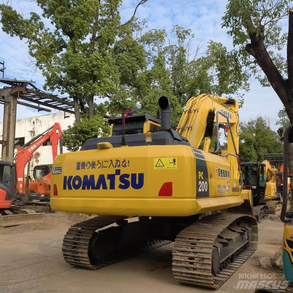 Komatsu PC 200 Bageri guseničari