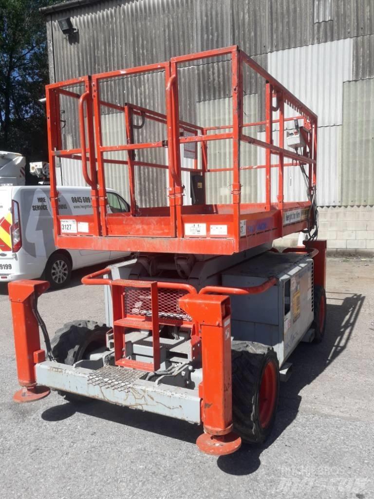 SkyJack SJ 6832 RT Makazaste platforme
