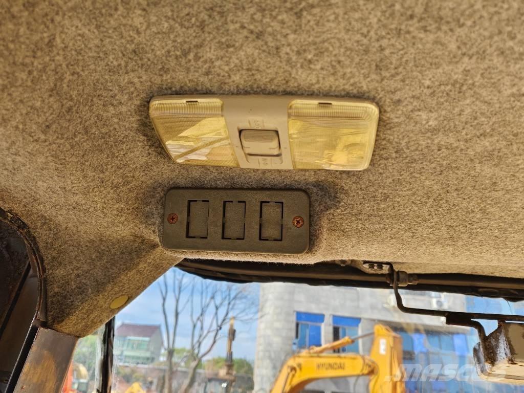 Komatsu WA 500-3 Utovarivači na točkove