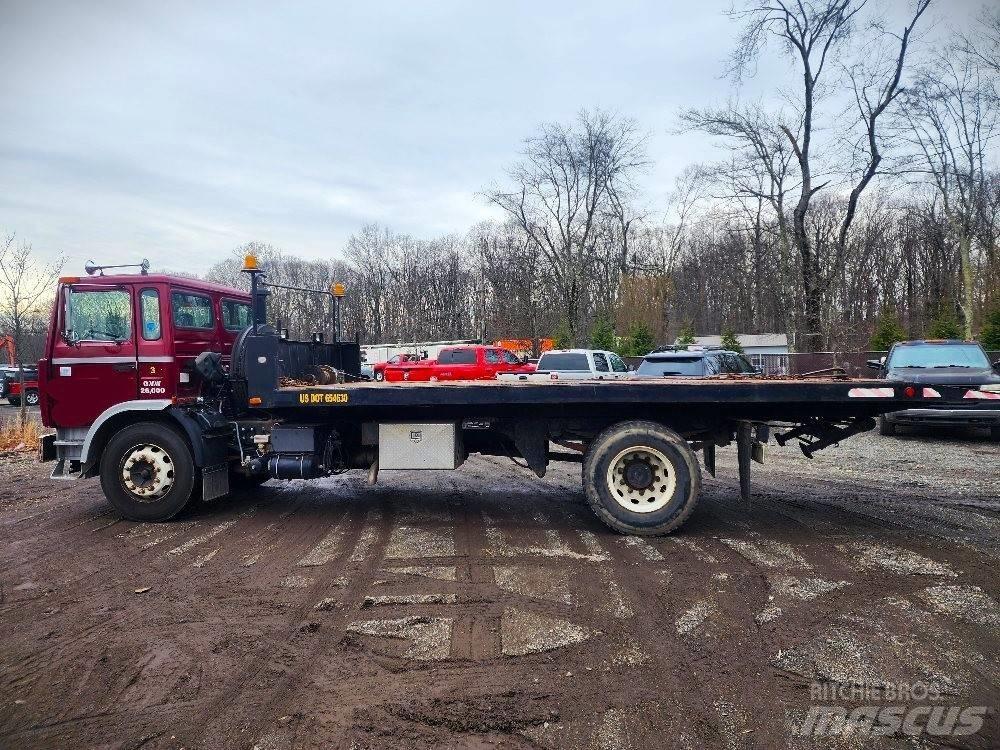 Mack MS200P Šleperi za vozila