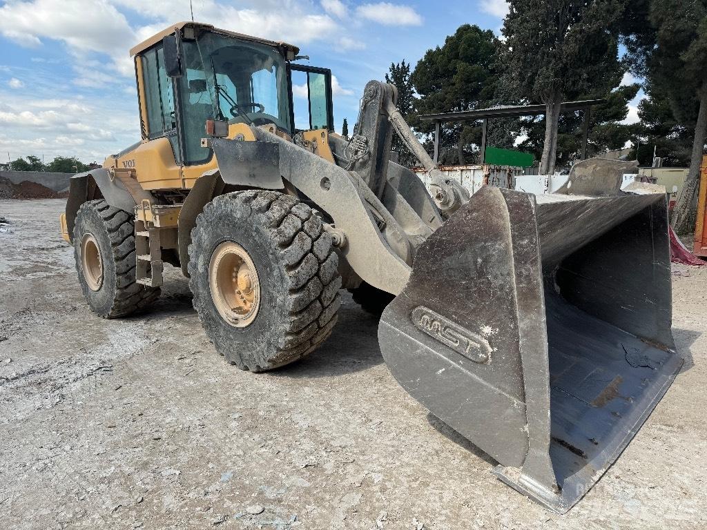 Volvo L 120 F Utovarivači na točkove