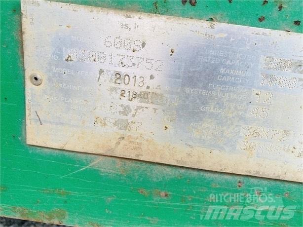 JLG 600S Teleskopske podizne platforme
