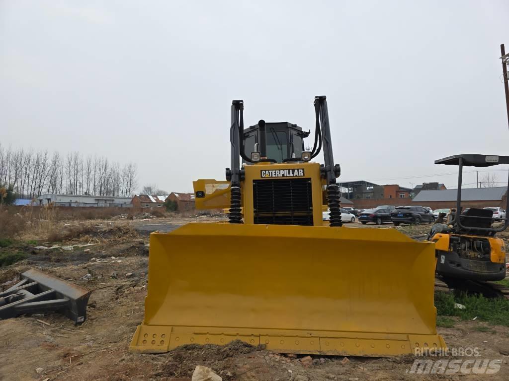 CAT D7G Buldožeri guseničari