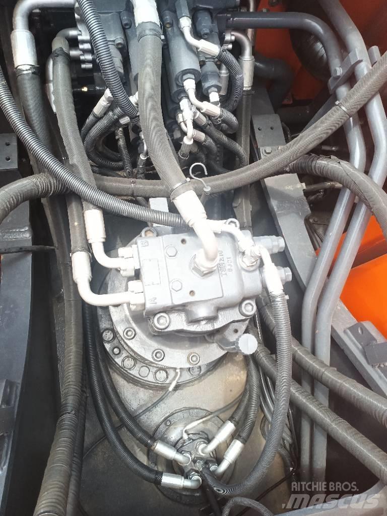 Doosan DX 225LC-9C Bageri guseničari