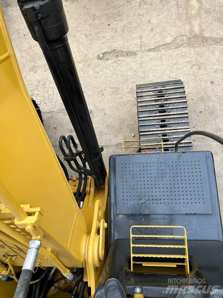 CAT 320 D Bageri guseničari