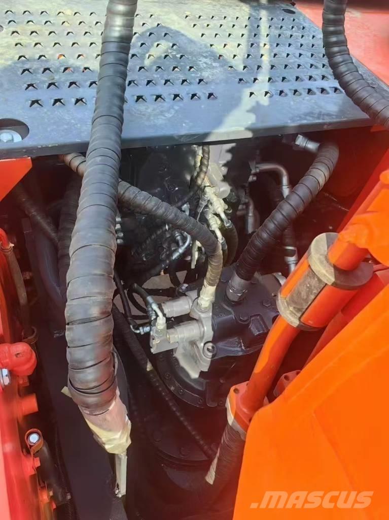 Doosan DX 225 LC Bageri guseničari