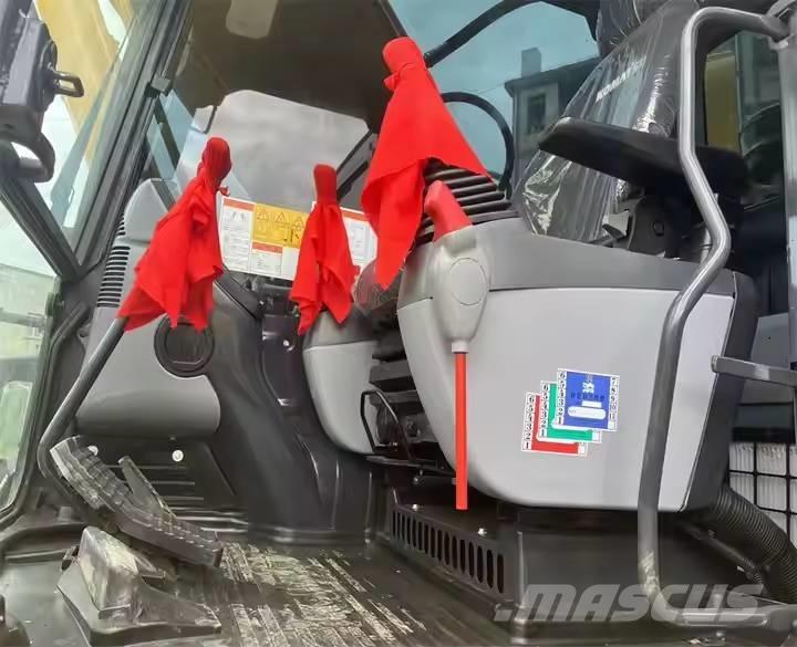 Komatsu PC220-8 Bageri guseničari