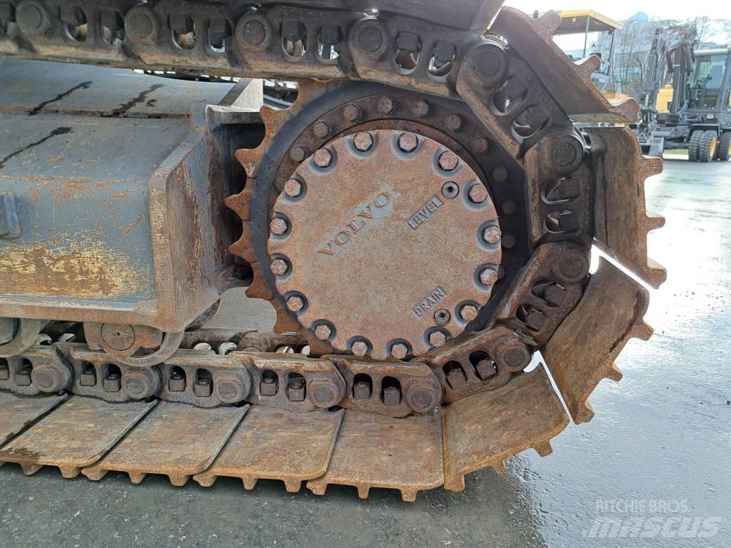 Volvo EC 200 EL Bageri guseničari