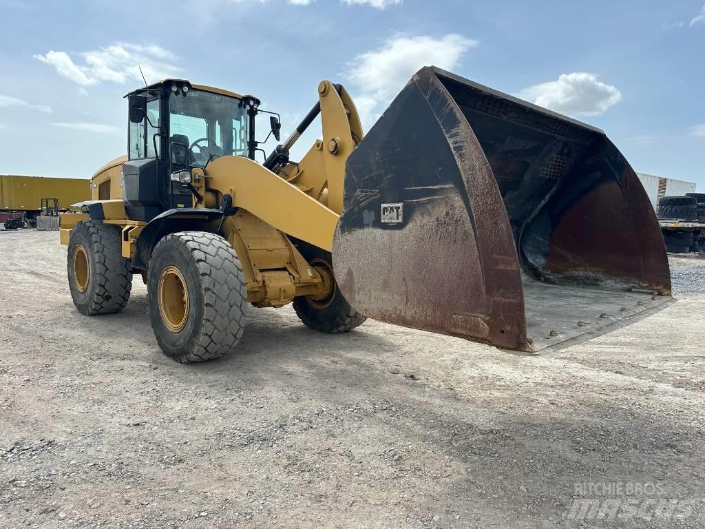 CAT 938M Utovarivači na točkove