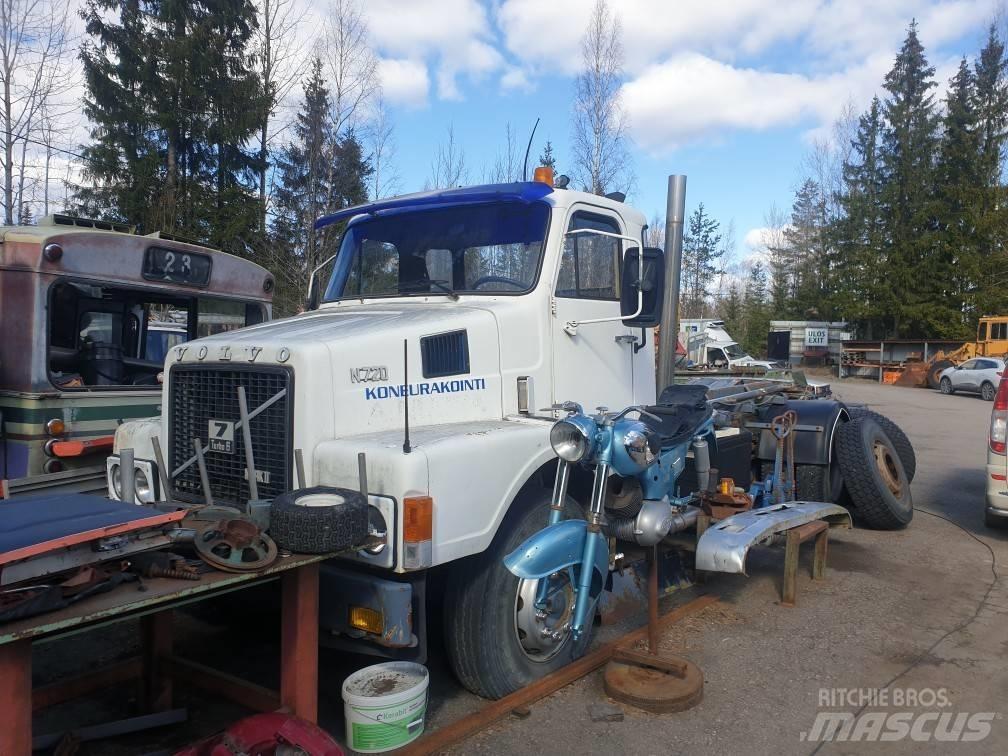 Volvo N7 4X2 Kamioni za podizanje kablova