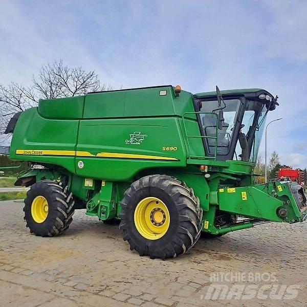 John Deere S 690 Kombajni