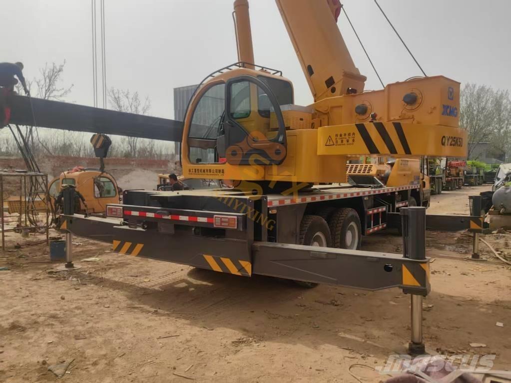 XCMG QY25K5D_1 Polovne dizalice za sve terene