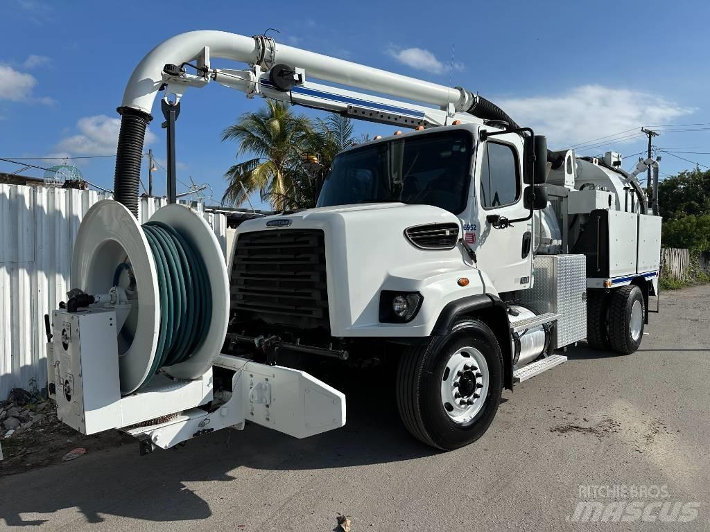 Freightliner 108 SD Kombi vozila/ vakum kamioni