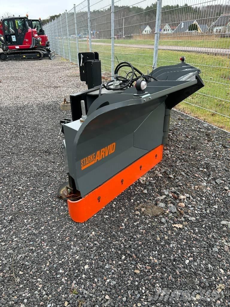 Fjärås 245 vikplog Ratraki