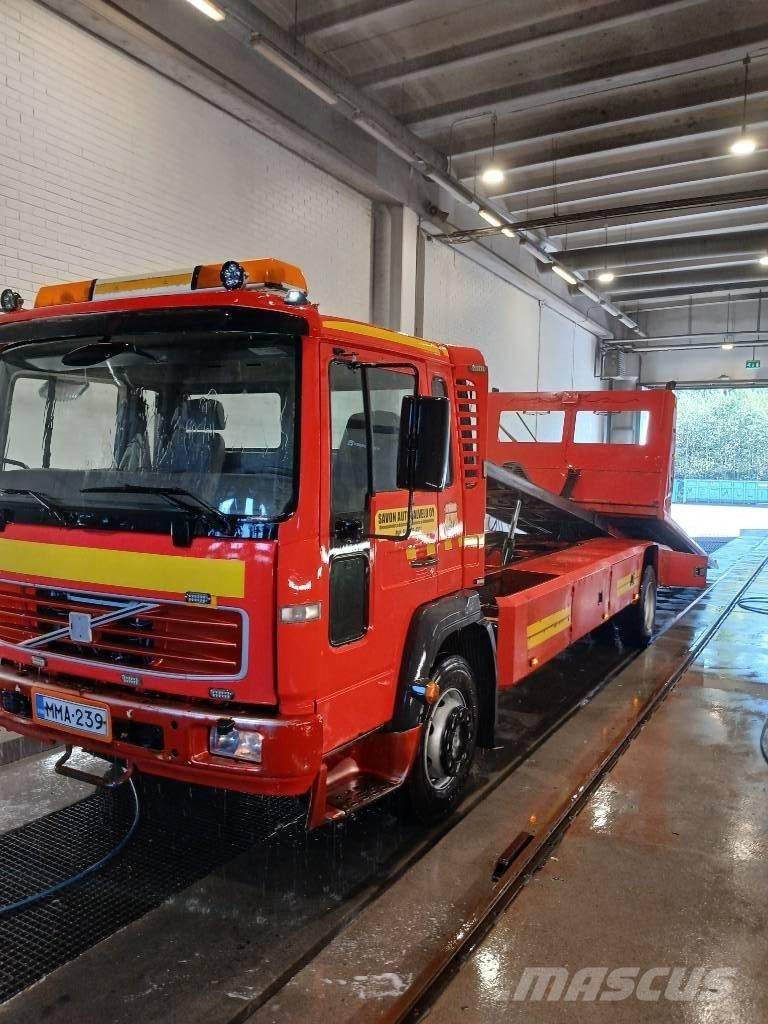Volvo FL 6 Šleperi za vozila