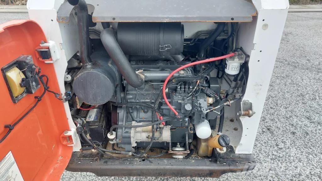 Bobcat S450 Utovarivači na točkove