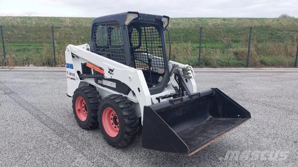 Bobcat S450 Utovarivači na točkove