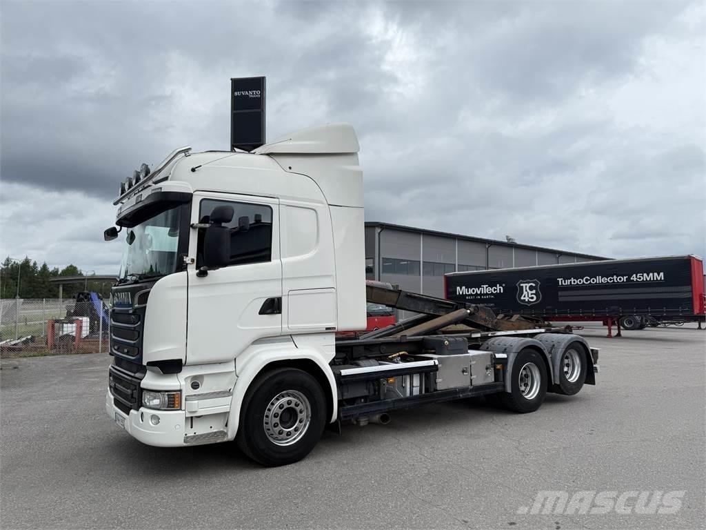 Scania R 520 6X2 Rol kiper kamioni sa kukom za podizanje tereta
