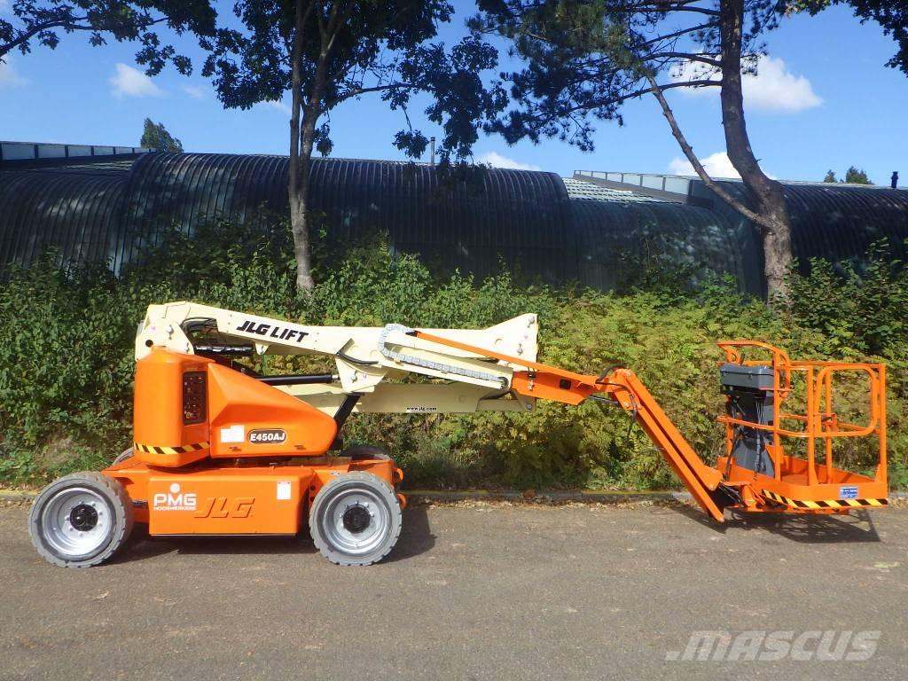 JLG E450AJ Zglobne podizne platforme