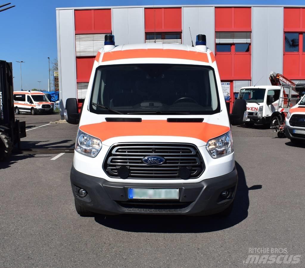 Ford Transit Ambulante
