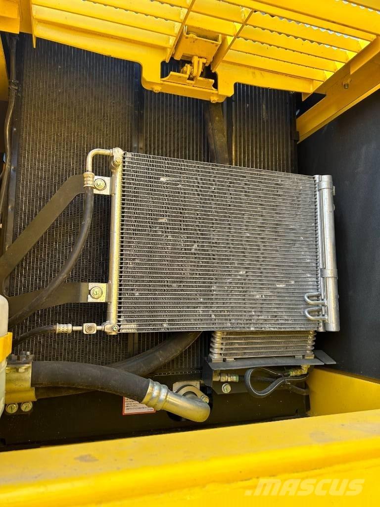 Komatsu PC 240 LC Bageri guseničari