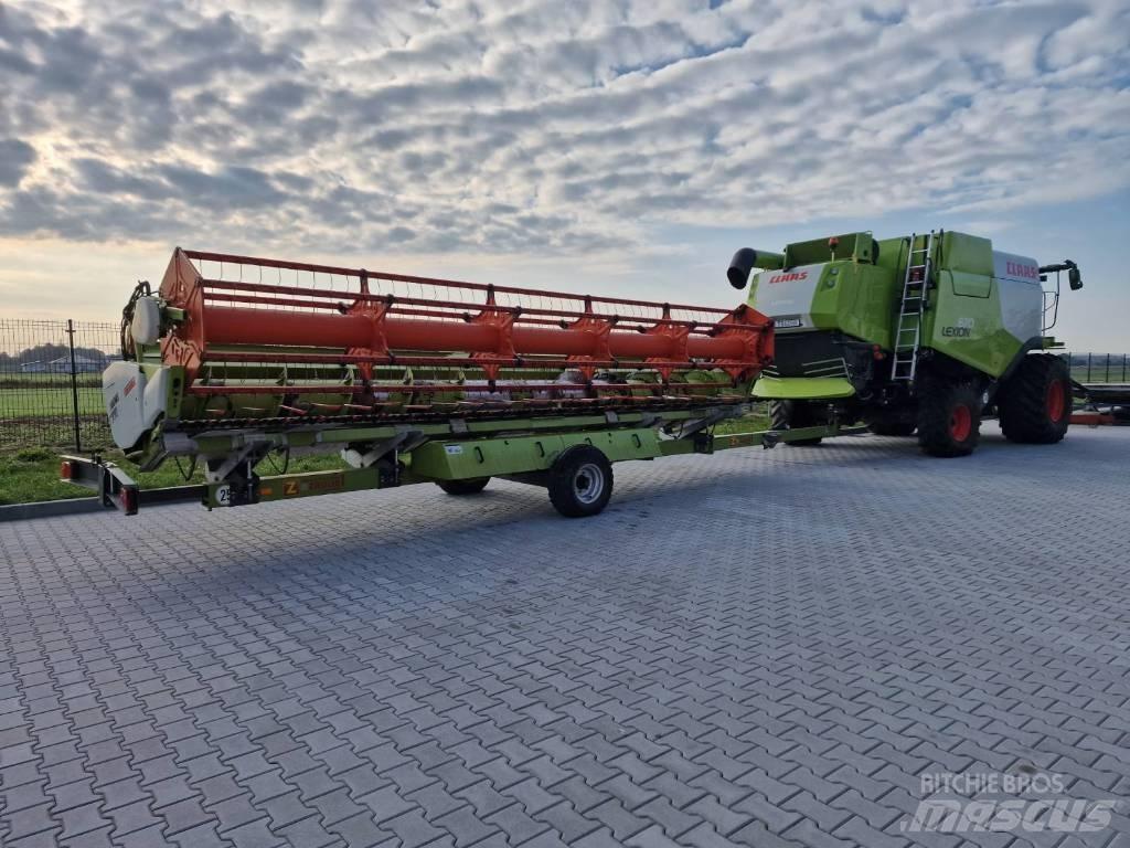 CLAAS Lexion 670 Kombajni