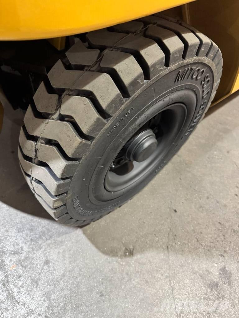 CAT GP 25 K Viljuškari - ostalo