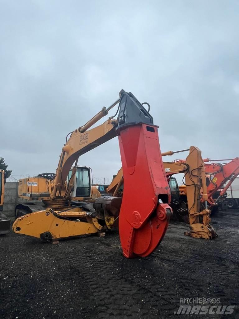 Liebherr R 942 Bageri guseničari