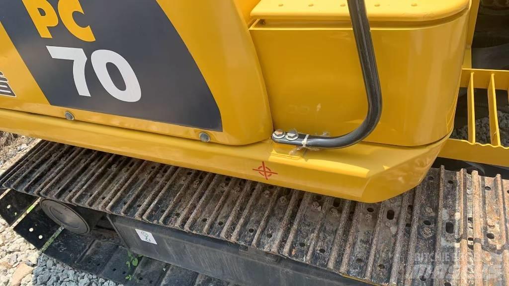Komatsu pc70 Bageri guseničari