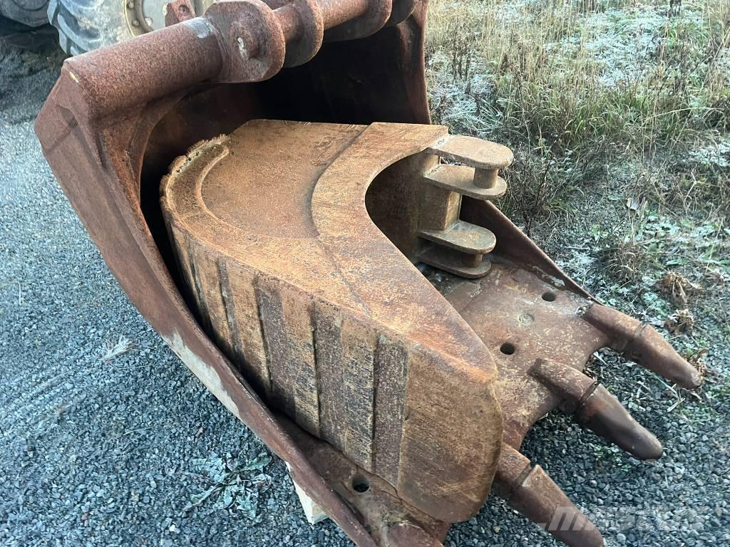 JCB 145 Bageri guseničari