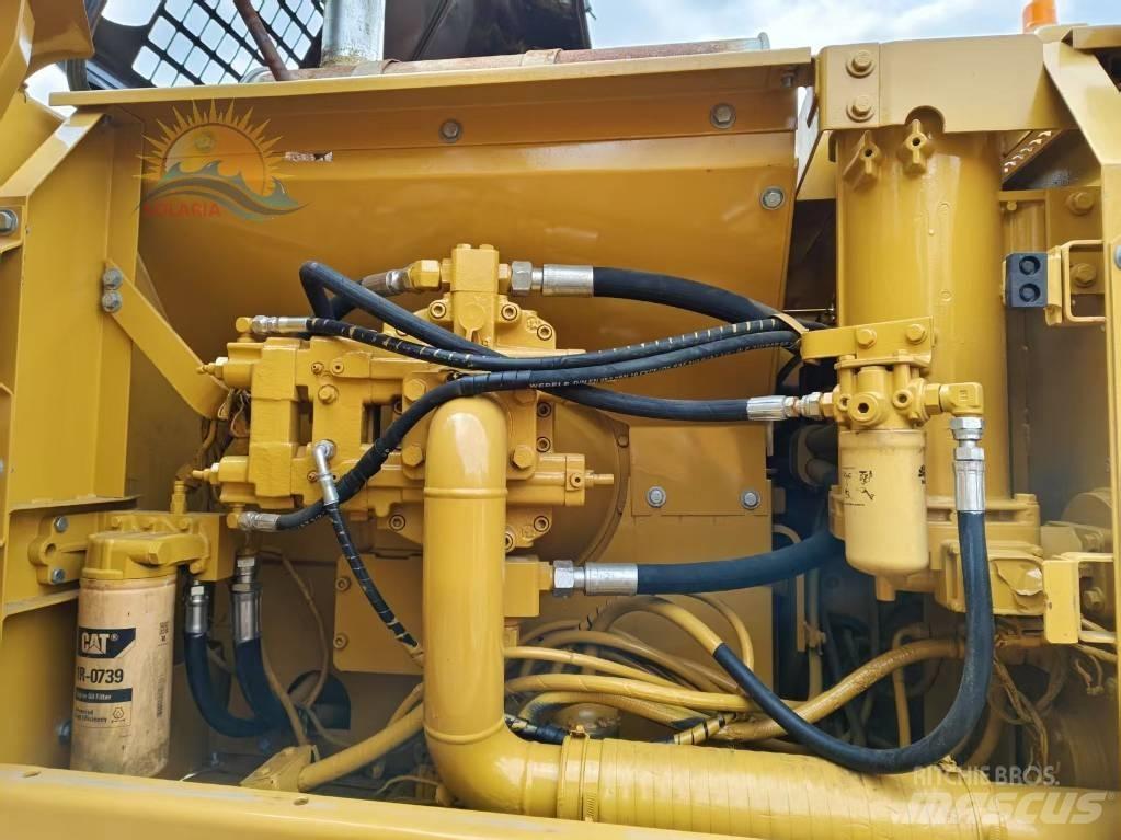 CAT 325 B L Bageri guseničari