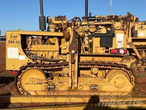 CAT 561 C PIPELAYER Polovni buldožeri za polaganje cevi
