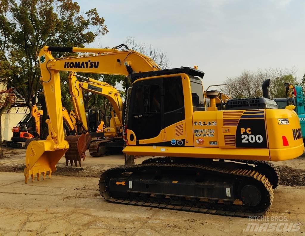 Komatsu PC200 Bageri guseničari