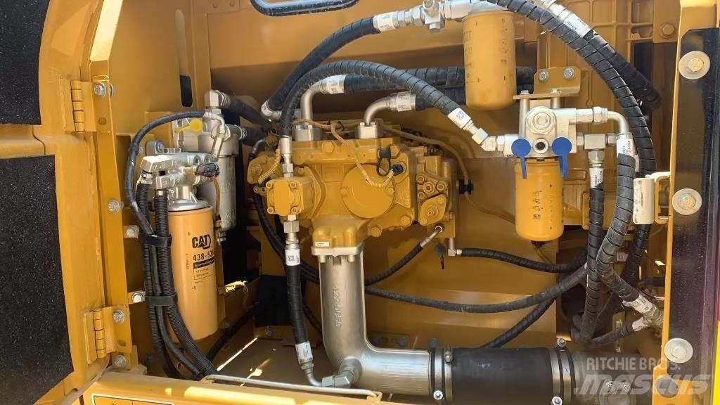 CAT 326D2L Bageri guseničari