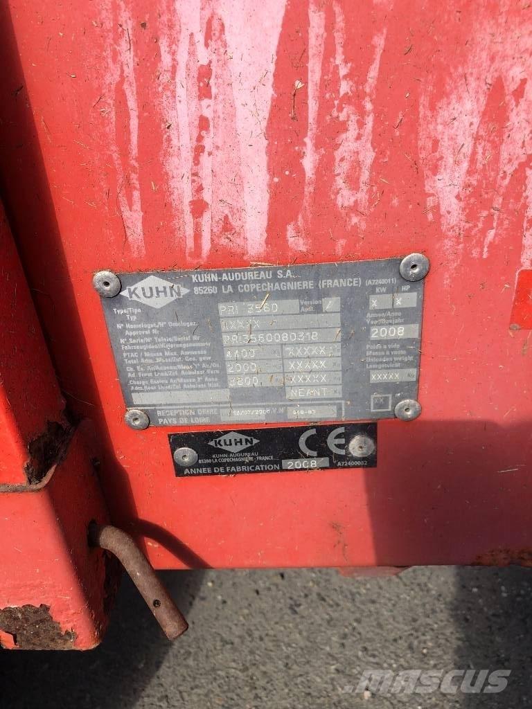 Kuhn 3560 Rezači za bale, oprema za rezanje i odvajanje bal